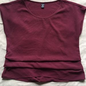 Windsor burgundy short sleeve top